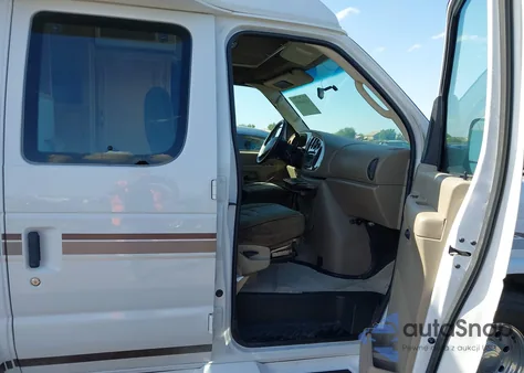 2003 Ford E-350 Super Duty Recreational из США, поврежденный, VIN 1FDSE34L73HA88496